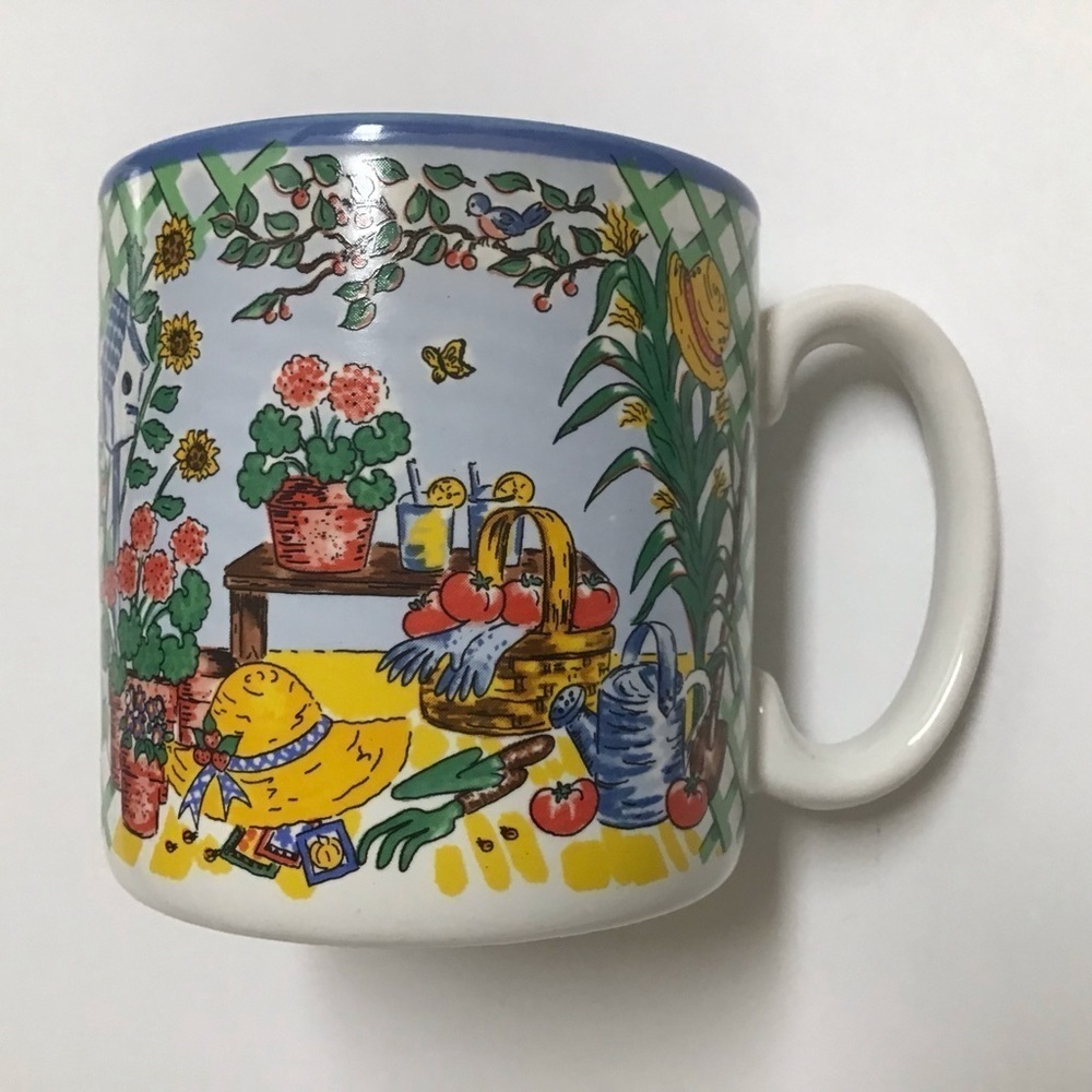 Gardening Shed Coffee Mug Tea Cup Wrap Graphic Floral Desk 1996 Vintage Korea